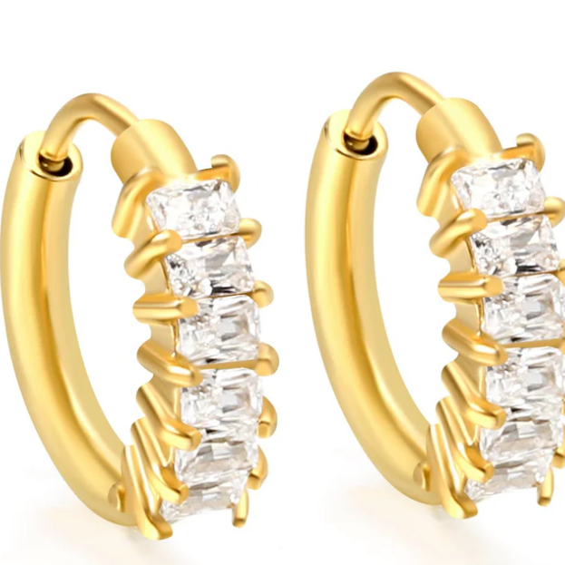 Huggie Hoops