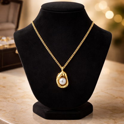 The Marina Mermaid Pearl Necklace