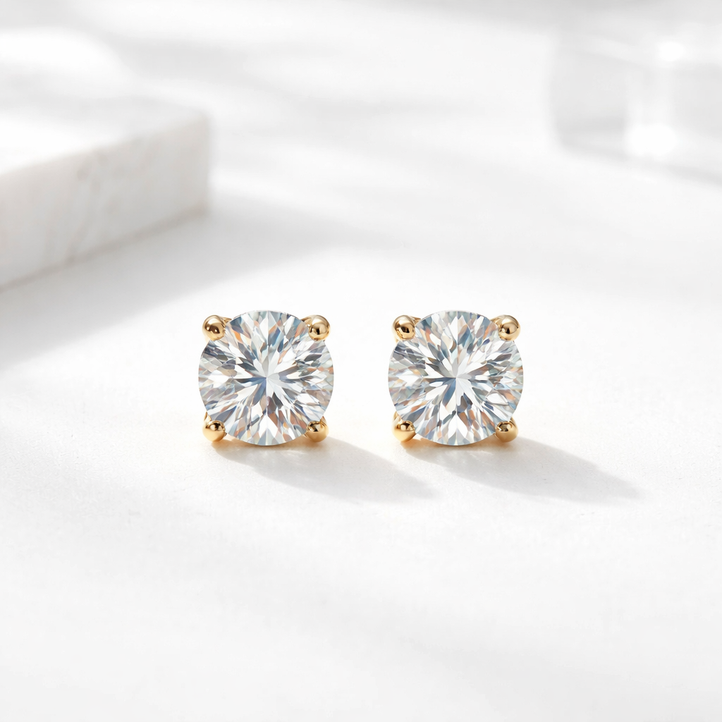The Lumina Round Studs