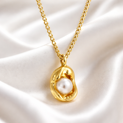 The Marina Mermaid Pearl Necklace