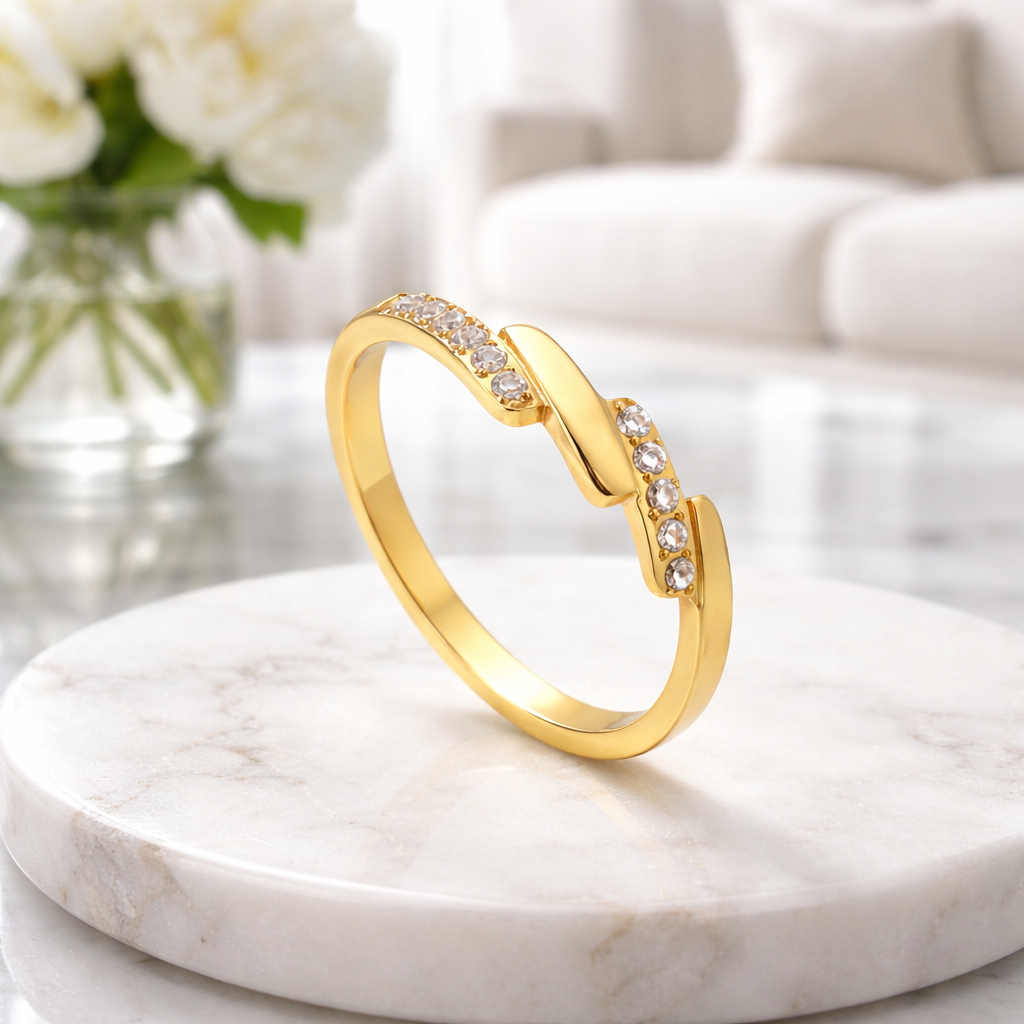Serpentine Spark Split Band Ring
