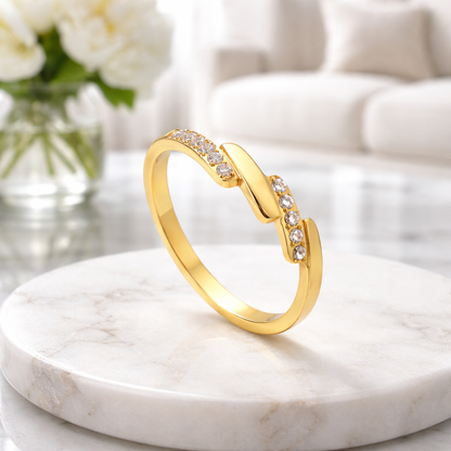 Serpentine Spark Split Band Ring
