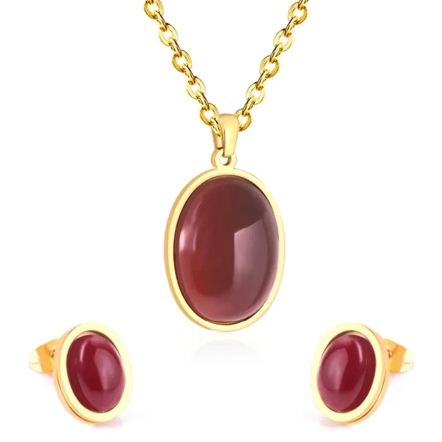 Crimson Elegance Oval Pendant Set